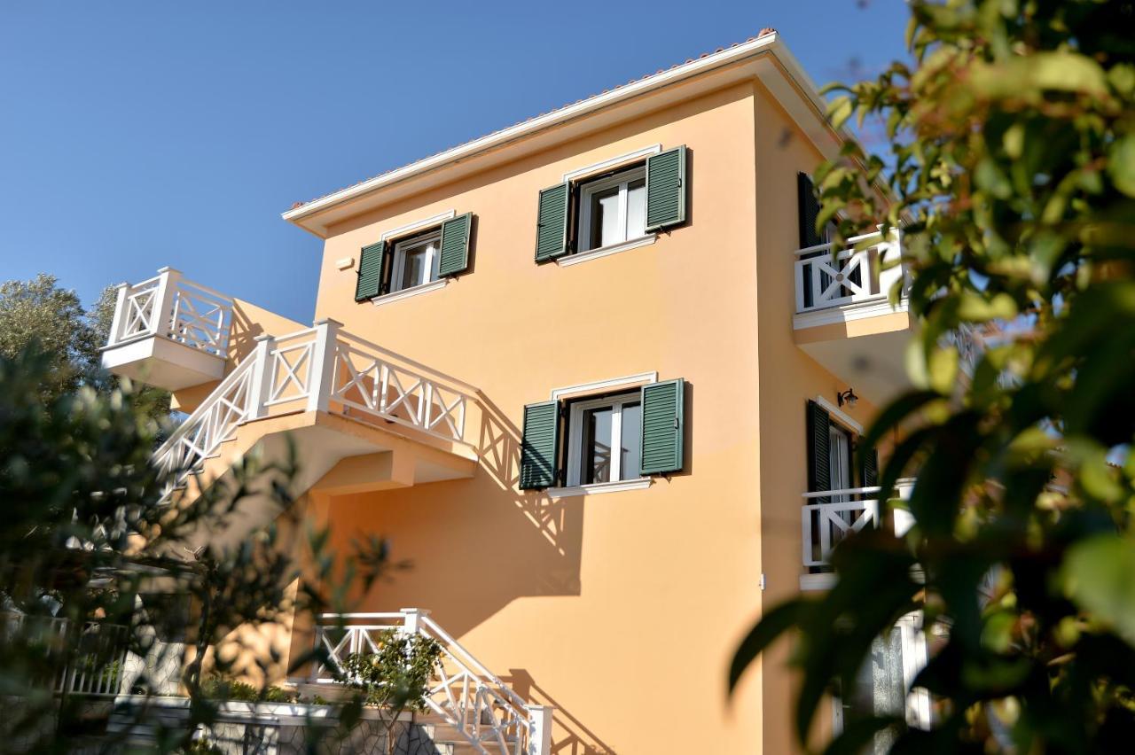 Villa Reverenza Lixouri Ngoại thất bức ảnh
