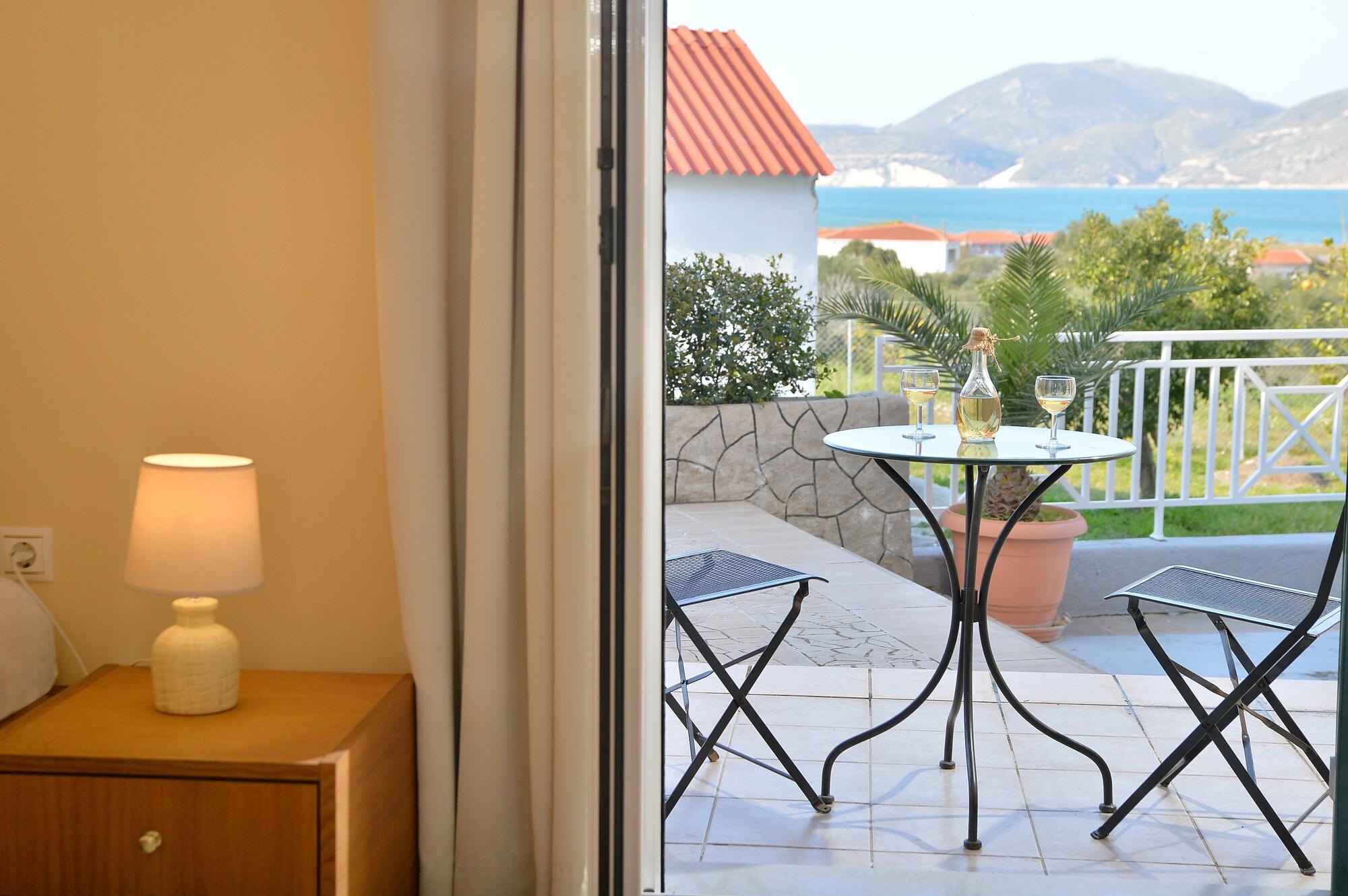 Villa Reverenza Lixouri Ngoại thất bức ảnh