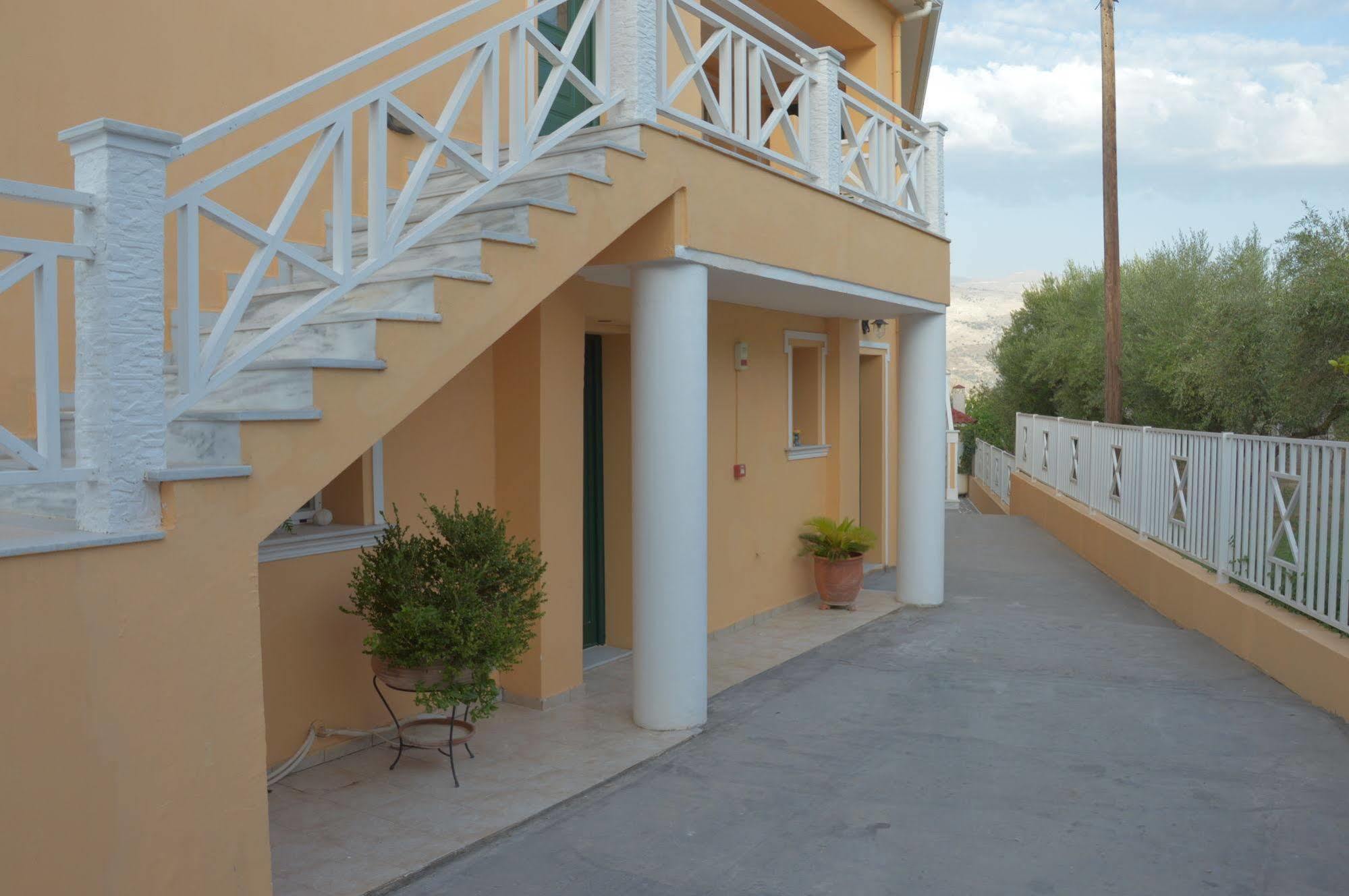 Villa Reverenza Lixouri Ngoại thất bức ảnh